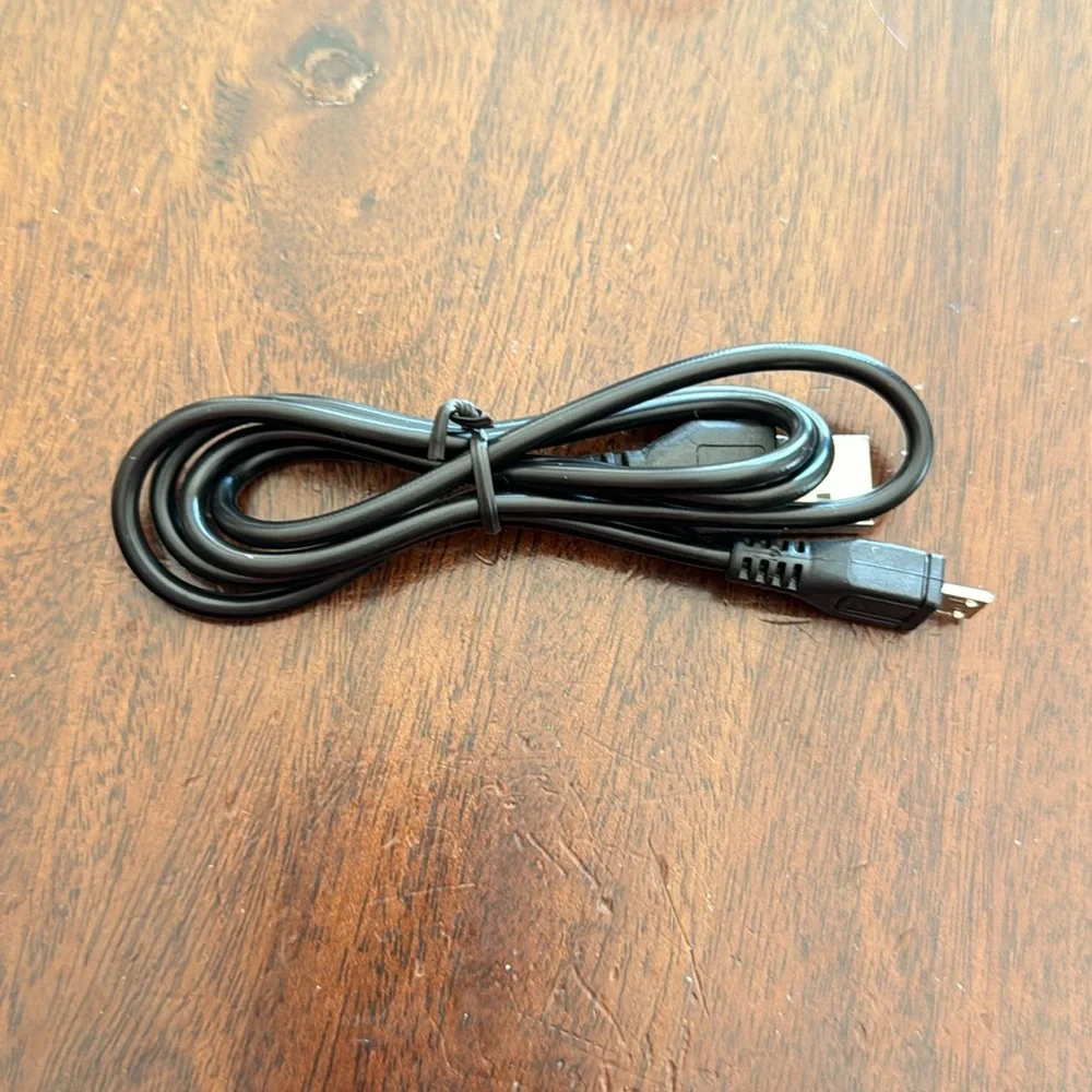 American Eagle Brand wireless Bluetooth earbuds headset with charging cable